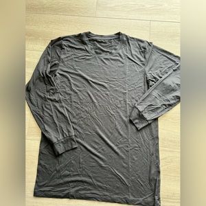 MEN - Uniqlo heattech - thermal long sleeve tee